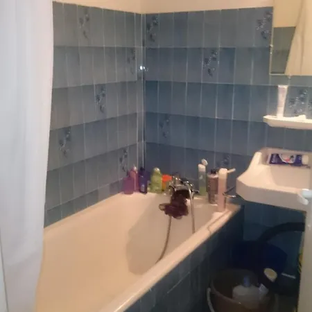 Privee Dans Un En Colocation A A3c6 منزل للإقامة غرونوبل